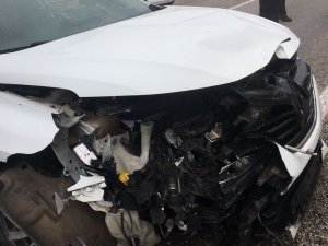 Ak Partili Vekilin Ekibi Kaza Yaptı; 3 Yaralı