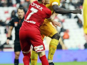 Kayserispor 35 Puanda Kaldı