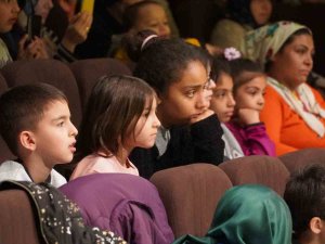 Sihirli Orman Depremzede Çocuklar İçin Sahnelendi