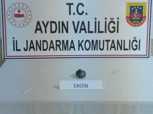 Otobüsteki Yolcuların Üzerinden Uyuşturucu Madde Ele Geçirildi