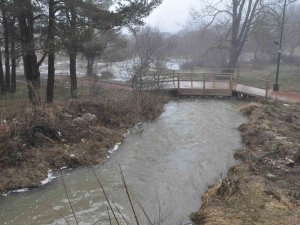 Eriyen Karlar Abant Gölü İle Buluştu