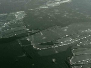 Buzla Kaplanan Nazik Gölü Küresel Isınma Nedeniyle Erken Çözüldü