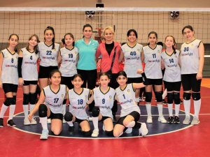 Derincespor’un Midi Kızlarından Galibiyet