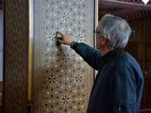 Unutulmaya Yüz Tutan Sanat Dünyada İlk Kez Bir Camide Uygulandı