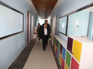 Başkan Büyükkılıç, Çocuk Kütüphanesi Ve Müzik Okulu Projesi’ni İnceledi