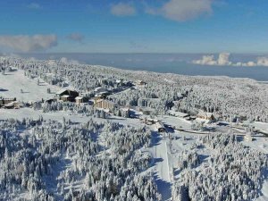Uludağ’a Kar Bursa’ya Yağmur Yağışı Sevindirdi