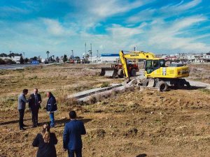 Tarsus’ta Oto Galericiler Sitesinin Temeli Atılıyor