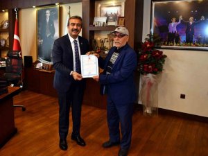 Herkes Arsa Fiyatlarını Artırırken O Bağışladı
