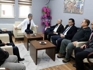 Başhekim Kuyrukluyıldız, Afet Uzmanlarını Ağırladı