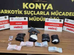 Lüks Araçta Zulalanmış Uyuşturucu Ele Geçirildi