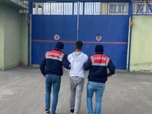 Sahte Jandarmayı, Gerçek Jandarma Yakaladı