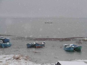 Beyşehir Gölü’nde Avlanmaya “Kar” Molası