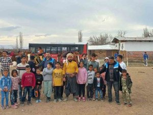 Depremzede Çocuklara Moral Etkinliği