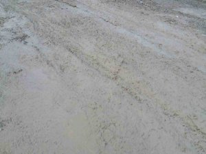 Köy Yolu Çamurla Kaplandı