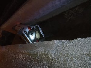 Çatak’ta Trafik Kazası: 2 Yaralı