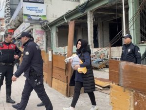 3 Saatlik Müzakere Eşi Ve Bebeği Gelince Son Buldu