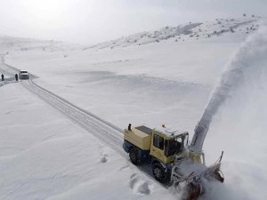 Yozgat’ta Kar Nedeniyle 15 Köy Yolu Ulaşıma Kapandı