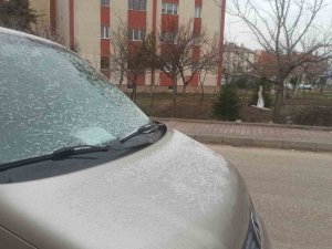 Yüksek Kesimlere Kar Yağdı