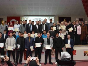 İ̇mam Hatip Okulları “Mesleki Yarışmalarında” Dereceye Giren Öğrenciler Ödüllerini Aldı