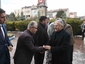 Başkan Büyükkılıç’tan Tomarza’da ‘Yatırım Değerlendirme Toplantısı’