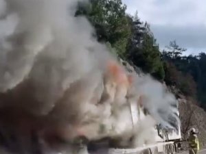 Balıkesir’de Araç Yangınları Korkuttu