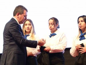 Bergama’da 2. Etap Bin Adet Toki̇ Konutu İçin Kuralar Çekildi
