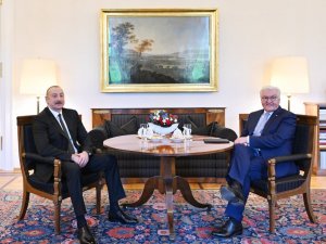 Aliyev Ve Alman Mevkidaşı Steinmeier, Berlin’de Bir Araya Geldi