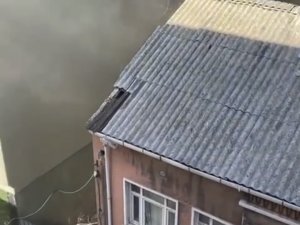 Fatih’te Kur’an Kursunda Yangın: 4 Kişi Dumandan Etkilendi