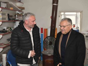 Başkan Büyükkılıç, Tomarza’da Esnaf Ve Vatandaşla Buluştu