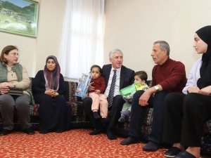 Of’ta 848 Depremzede Ağırlanıyor