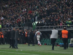 Olaylı Geçen Sakaryaspor- Yılport Samsunspor Maçına Ceza Yağdı