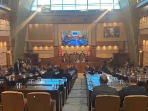İ̇bb Meclis Toplantısında İsim Değişikliği Tartışması