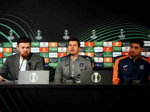 Emre Belözoğlu: “Türk Futbolu Adına Önemli Bir Maça Çıkacağız”