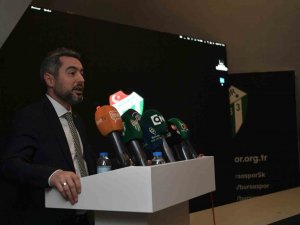 Bursaspor Başkanı Ömer Furkan Banaz: “Bursa’da Ne Oldu Allah Aşkına?”