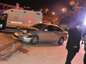 Tosya’da İki Araç Kafa Kafaya Çarpıştı: 1 Yaralı