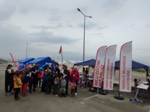 Halk Eğitimi Merkezleri, Deprem Bölgesindeki Vatandaşlara Destek Oluyor