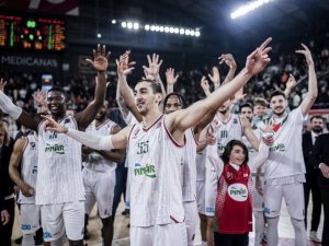 Pınar Karşıyaka, 100 Atmaya Devam Ediyor