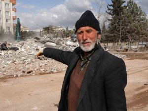 Annesi İstedi, 38 Gündür Ziynet Eşyasını Arıyor