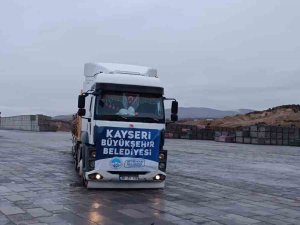 Kayseri Büyükşehir’den Malatya Darende Belediyesi’ne 3 Bin Metrekare Kilitli Parke Desteği
