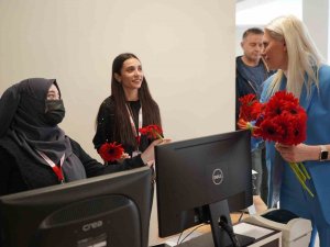 Başkan V. Subaşı Doktor Ve Sağlık Çalışanları İle Bir Araya Geldi