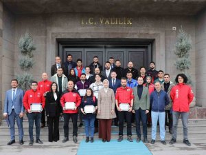 Afet Bölgesine Giden Gönüllülere ‘Teşekkür Belgesi’