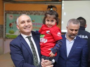 Depremzede Çocuklara Moral Etkinliği