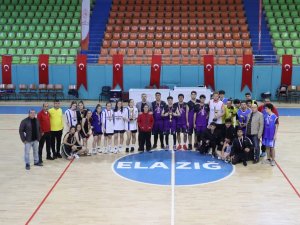 Elazığ’da Gençler Basketbol İ̇l Şampiyonası Tamamlandı