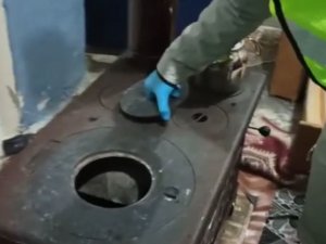 Detektör Köpekle Yapılan Operasyonda Sobanın İçinden Uyuşturucu Çıktı