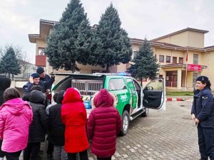 Sevgi Evinde Kalan Çocuklar Jandarma İle Buluştu