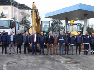 Di̇ski̇’den Selden Zarar Gören Şanlıurfa’ya Araç Ve Personel Desteği