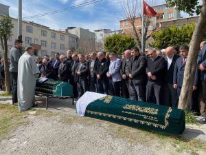 Nevşehir’de Otel Odasında Ölü Bulunan Çift Son Yolculuğuna Uğurlandı