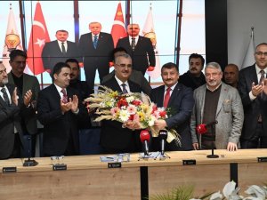 Ak Parti Çorum İ̇l Başkanlığında Devir Teslim Töreni
