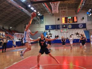 Tkbl: İ̇zmit Belediyespor: 97 - Di̇ba: 68