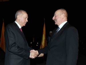 Cumhurbaşkanı Erdoğan, Azerbaycan Cumhurbaşkanı Aliyev İle Bir Araya Geldi